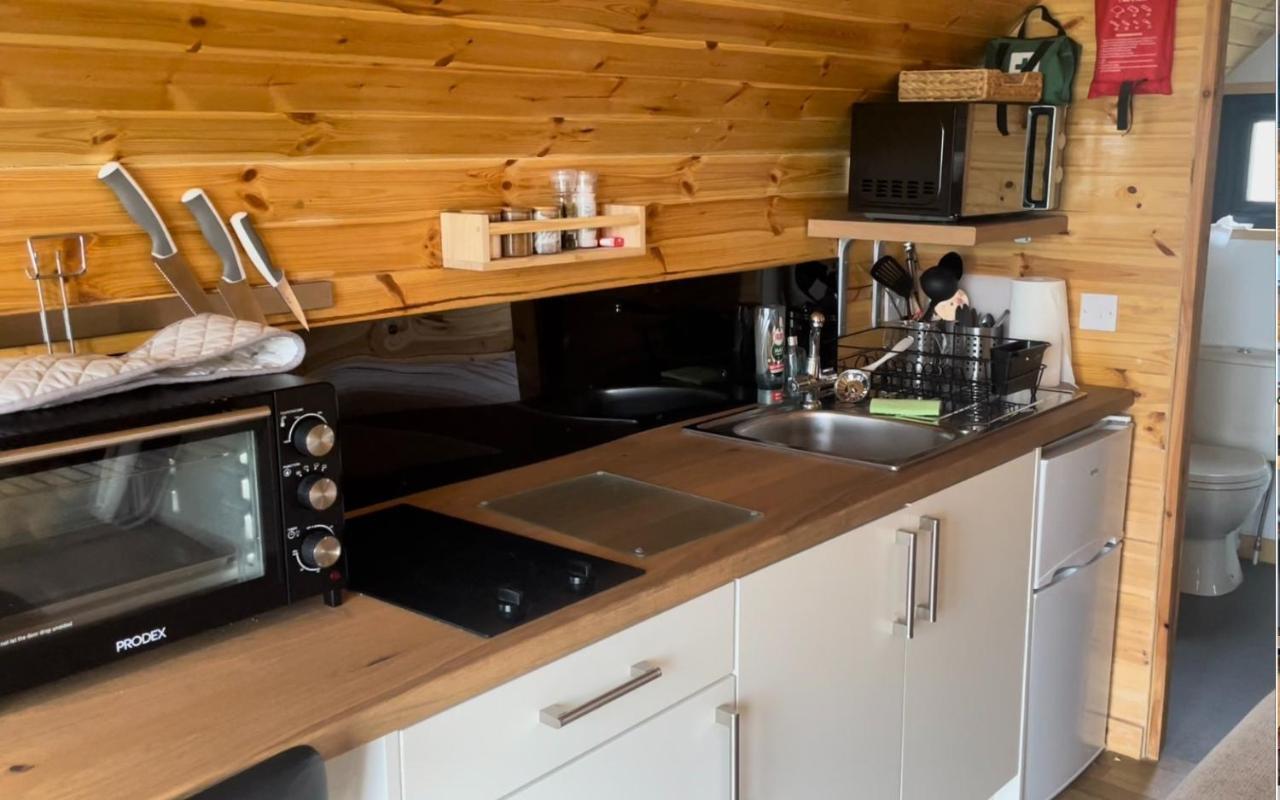 Badger'S Sett Villa Bathgate Bagian luar foto